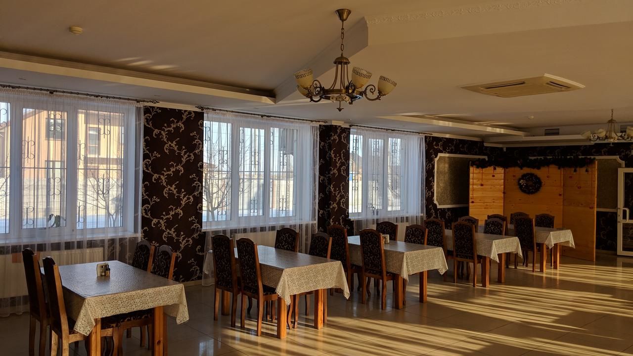 Отель Караван Bila Krynytsya-40