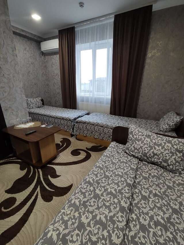Отель Караван Bila Krynytsya-8